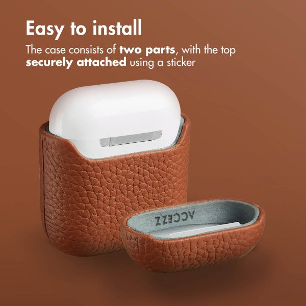 Accezz Genuine leather case  Apple AirPods 1 / 2 - Cognac