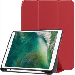 imoshion Trifold Bookcase Apple iPad 6 (2018) 9.7 inch / iPad 5 (2017) 9.7 inch / Air 2 (2014)/Air 1 (2013) - Rood