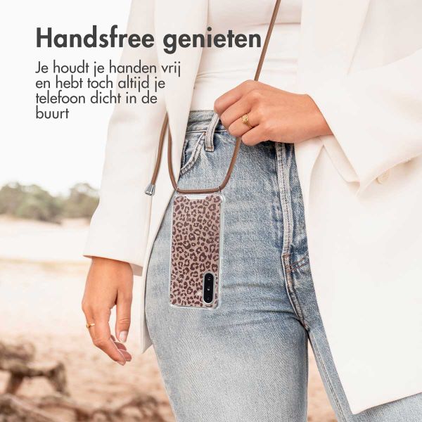 imoshion Design hoesje met koord Samsung Galaxy A36 - Leopard Mood