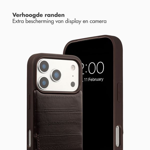 Selencia Nova Real Leather Backcover met Koord en Pashouder Apple iPhone 17 Pro Max - Dark Chocolate