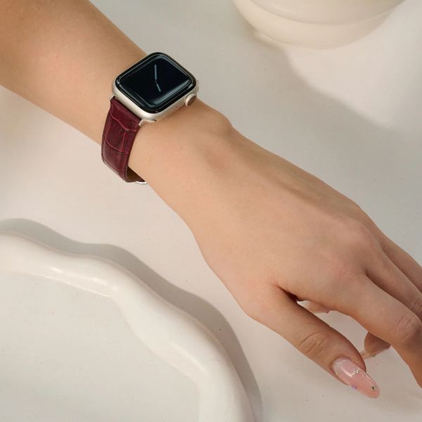 Burga Genuine Leather Band Apple Watch | 38/40/41/42 mm - Mobwife / Silver
