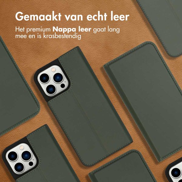 Accezz Premium Leather Slim Bookcase Apple iPhone 14 Pro Max - Groen