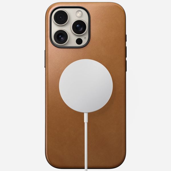 Nomad Modern Leather Case met MagSafe Apple iPhone 16 Pro Max - English Tan