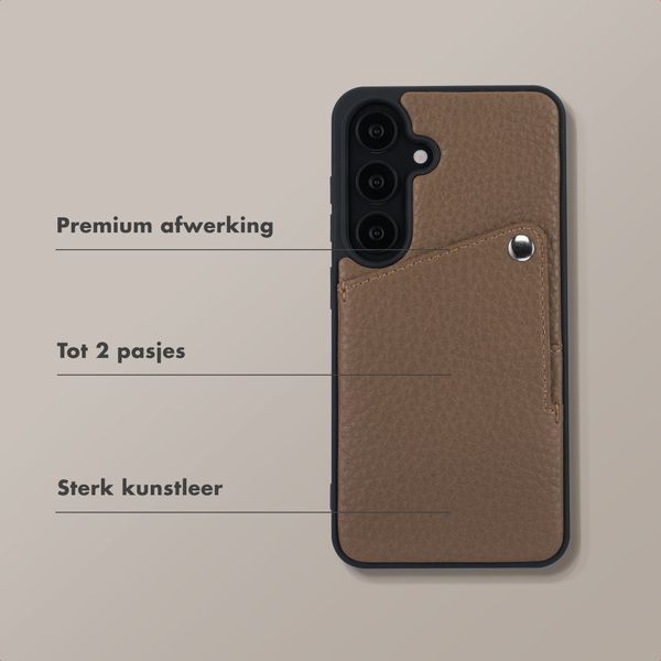 Selencia Riva Backcover met Pashouder Samsung Galaxy S25 / S24 - Mocha Brown