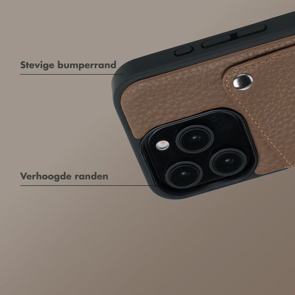 Selencia Riva Backcover met Pashouder Apple iPhone 16 Pro - Mocha Brown