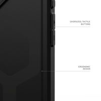 UAG Essential Armor MagSafe Apple iPhone 16 - Zwart