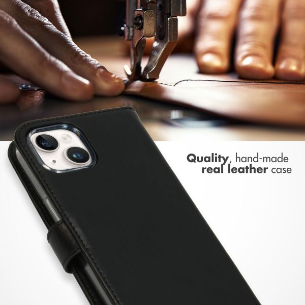 Selencia Genuine Leather Book Case Apple iPhone 15 Plus - Black
