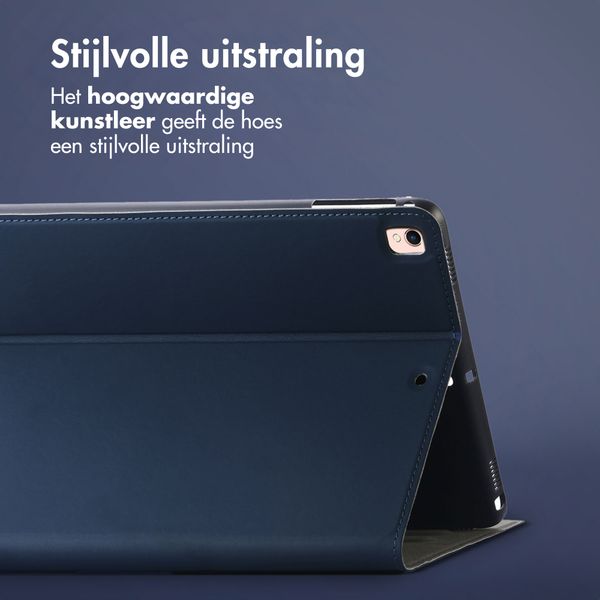 Accezz Classic Tablet Case Apple iPad 6 (2018) 9.7 inch / iPad 5 (2017) 9.7 inch / Air 2 (2014)/Air 1 (2013) - Donkerblauw