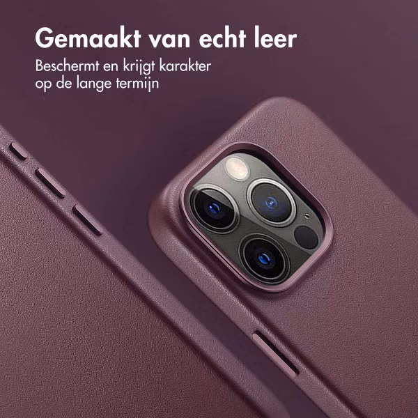 Accezz MagSafe Leather Backcover Apple iPhone 15 Pro - Heath Purple