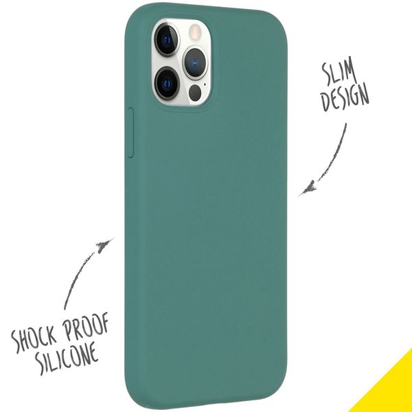 Accezz Liquid Silicone Backcover Apple iPhone 12 (Pro) - Donkergroen