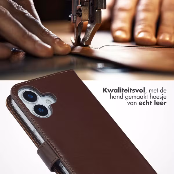 Selencia Echt Leren Bookcase Apple iPhone 17 - Bruin