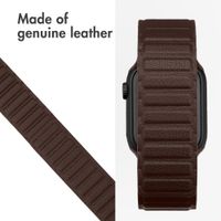 Accezz Magnetic genuine leather band Apple Watch | 44/45/46/49 mm - Chocolate Brown