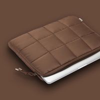 Selencia Puffy Laptop hoes 15-16 inch - Laptopsleeve - Mocha Brown
