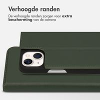Accezz Premium Leather Slim Bookcase Apple iPhone 13 - Groen