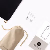 Selencia Rivièra MagSafe Backcover met afneembare haakjes Apple iPhone SE (2022 / 2020) / 8 / 7 - Velvet Black