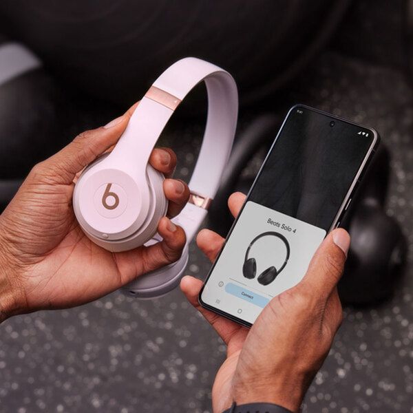 Beats Solo 4 Draadloze Koptelefoon - Cloud Pink