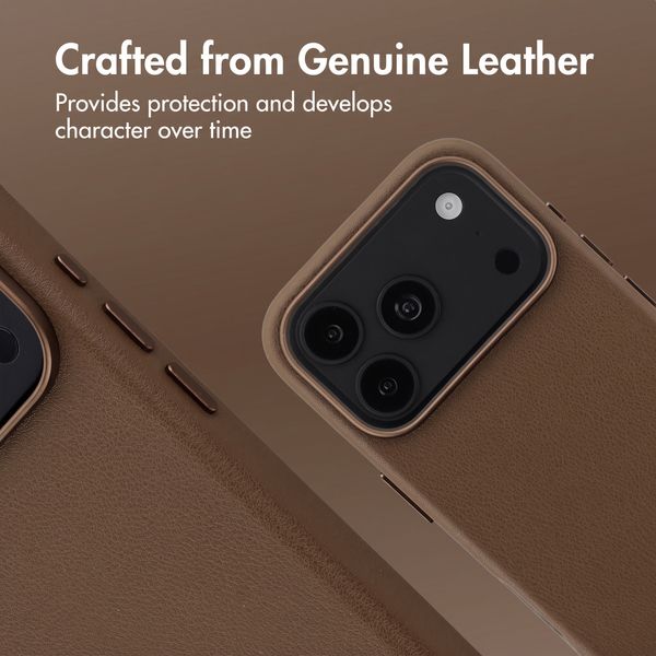 Accezz Leather Case with MagSafe Apple iPhone 18 Pro / 17 Pro - Coffee Brown
