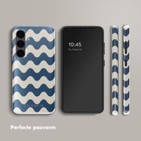Selencia Vivid Tough Backcover Samsung Galaxy S24 - Wave Vibes Classic Blue