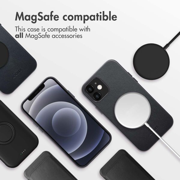 Accezz Leather Back Cover with MagSafe Apple iPhone 12 (Pro) - Onyx Black