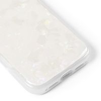 iDeal of Sweden Pearlized Case Apple iPhone 16 - Wit