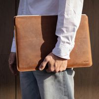 Accezz Leather Laptop hoes Apple MacBook 16 inch - Laptopsleeve - Cognac