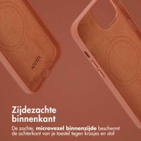 Accezz Leather Bookcase 2-in-1 met MagSafe Apple iPhone 14 - Sienna Brown