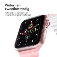 imoshion Siliconen magnetisch bandje Apple Watch Series 1 t/m 9 / SE (38/40/41 mm) | Series 10 (42 mm) - Roze / Wit