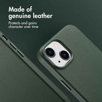Accezz Leather Back Cover with MagSafe Apple iPhone 14 - Cedar Green