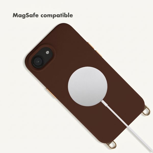 Selencia Rivièra MagSafe Back Cover with detachable hooks Apple iPhone 17e / 16e - Choco Brown