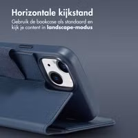 Accezz Leather Bookcase 2-in-1 met MagSafe Apple iPhone 15 - Nightfall Blue