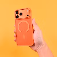 imoshion Color Guard Backcover met MagSafe Apple iPhone 17 Pro Max - Oranje
