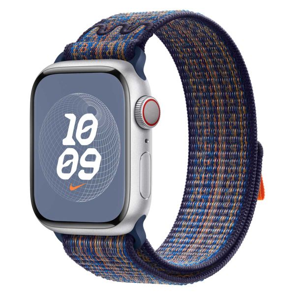 Apple Nike Sport Loop Band Apple Watch Series 1 t/m 9 / SE (38/40/41 mm) | Series 10 (42 mm) - Game Royal/Orange