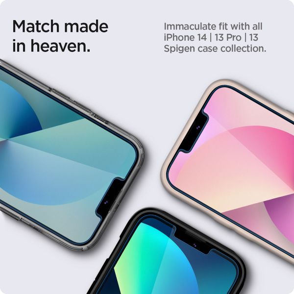 Spigen EZ Fit Glas.tR met Applicator - 1 pack Apple iPhone 13 / 13 Pro / 14 / 16e