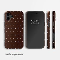 Selencia Vivid Backcover Apple iPhone 16 - Happy Dots Chocolate