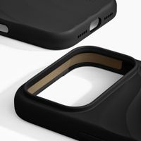 iDeal of Sweden Soft Swirl Silicone MagSafe Case Apple iPhone 17 Pro - Velvet Black