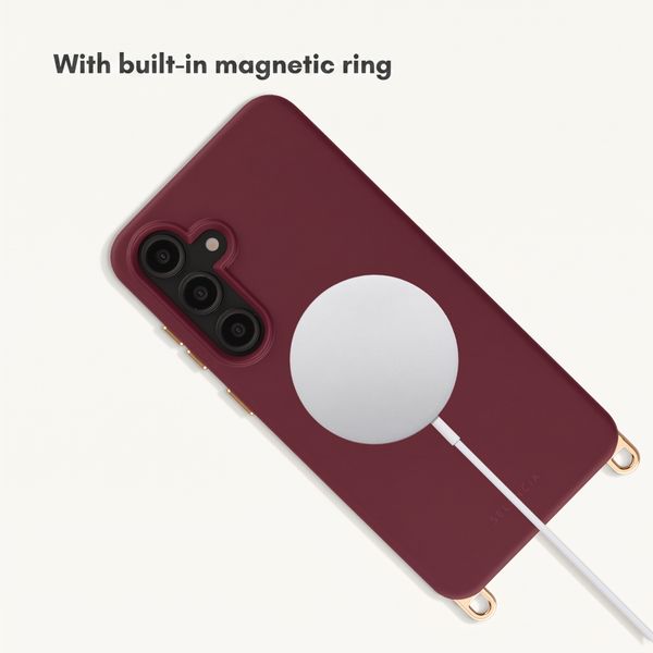 Selencia Rivièra MagSafe Case with detachable hooks Samsung Galaxy S24 FE - Bold Burgundy