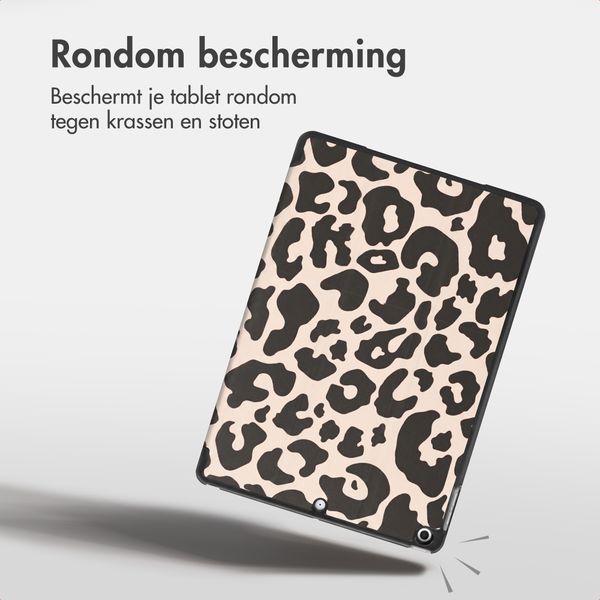 imoshion Design Trifold Bookcase Apple iPad 9 (2021) 10.2 inch / iPad 8 (2020) 10.2 inch / iPad 7 (2019) 10.2 inch - Leopard