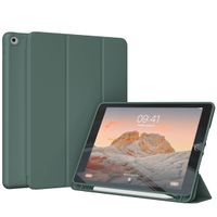 Accezz Smart Silicone Bookcase Apple iPad 6 (2018) 9.7 inch / iPad 5 (2017) 9.7 inch - Donkergroen