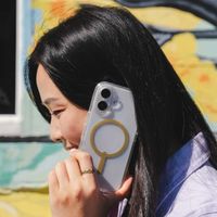 ZAGG Milan Snap Case met MagSafe Apple iPhone 16 - Gold Glitter