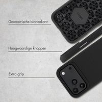Accezz Tough Backcover met MagSafe Apple iPhone 18 Pro Max / 17 Pro Max - Zwart