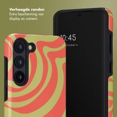 Selencia Vivid Backcover Samsung Galaxy S23 - Wavy Swirl Orange Fern