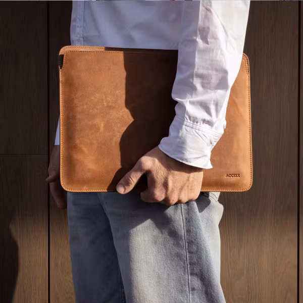 Accezz Leather Laptop hoes Apple MacBook 13 inch - Laptopsleeve - Cognac