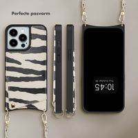 Selencia Nova Telefoonhoes met Koord en Pashouder Apple iPhone 13 Pro - Zazzy Zebra