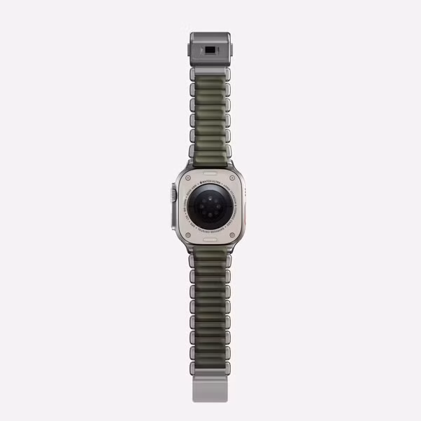 Nomad Stratos Band Apple Watch | 44/45/46/49 mm - Forest Green / Natural Titanium