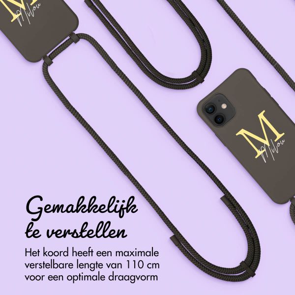 Gepersonaliseerd Color Backcover MagSafe met afneembaar koord en letter  iPhone 12 Pro - Black Coffee