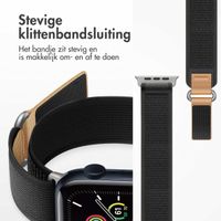 imoshion Nylon Trail bandje Apple Watch Series 1 t/m 10 / SE / Ultra (2) (44/45/46/49 mm) - Zwart