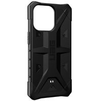 UAG Pathfinder Backcover iPhone 13 Pro - Zwart