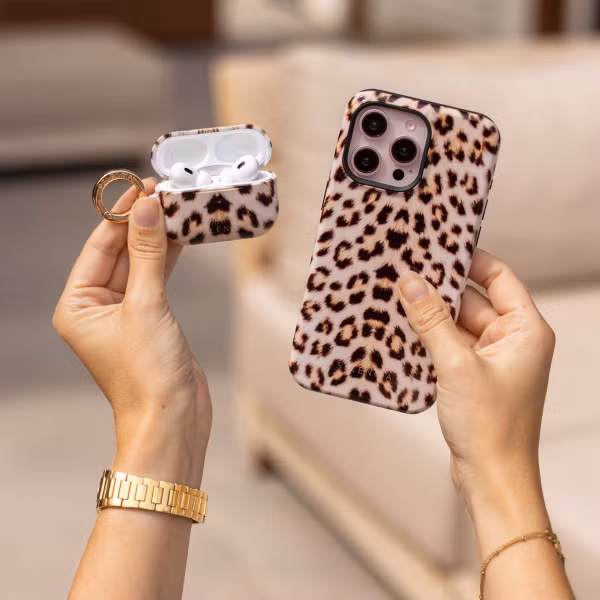 Selencia Vivid Case  Apple Airpods 1 / 2 - Wild Leo