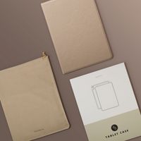 Selencia Riva Bookcase Apple iPad 11 (2025) 11 inch A16 / iPad 10 (2022) 10.9 inch - Beige