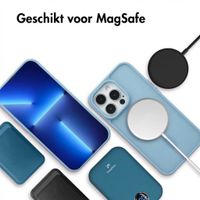 imoshion Color Guard Backcover met MagSafe Apple iPhone 13 Pro - Lichtblauw
